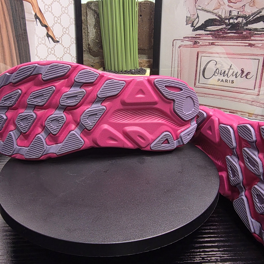 Hoka Women's Clifton 9 Running Shoes - Picture 6 of 6